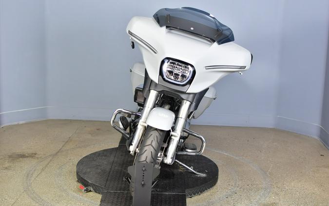 2024 Harley-Davidson Street Glide Billiard Gray