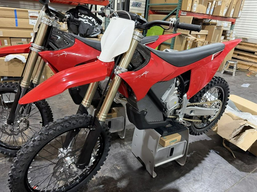 2024 Stark VARG Alpha MX 19"_80HP