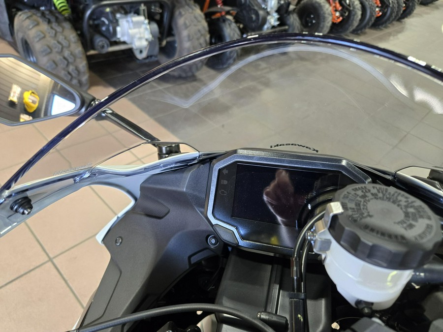 2026 KAWASAKI NINJA ZX6R ABS