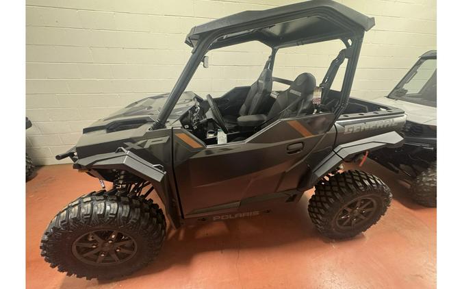 2026 Polaris GENERAL XP 1000 Ultimate - Super Graphite