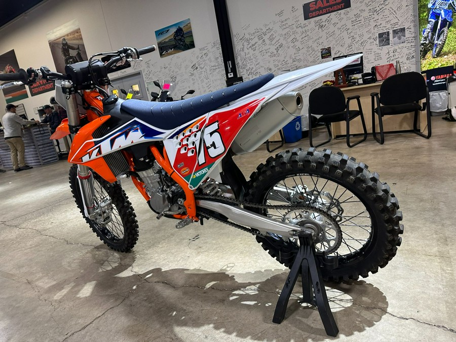 2022 KTM 450 SX-F