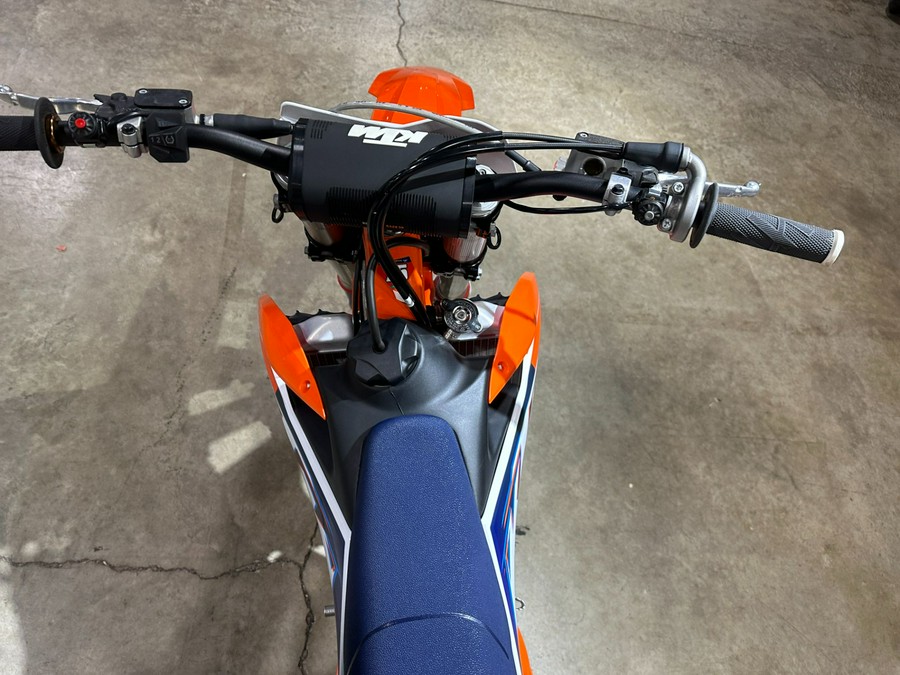 2022 KTM 450 SX-F