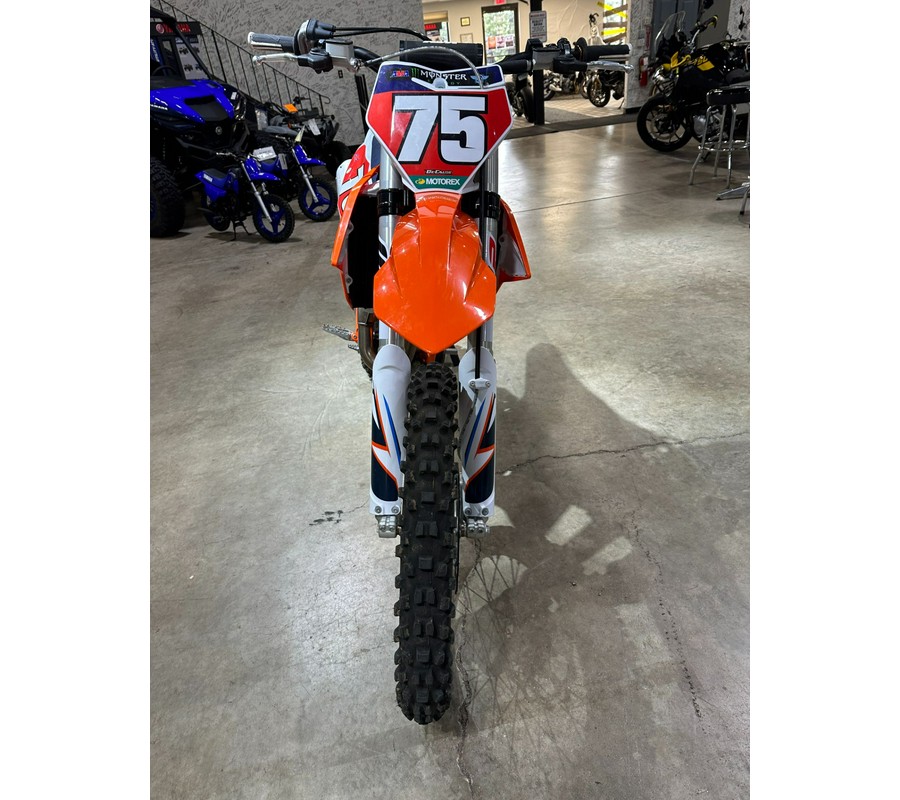 2022 KTM 450 SX-F