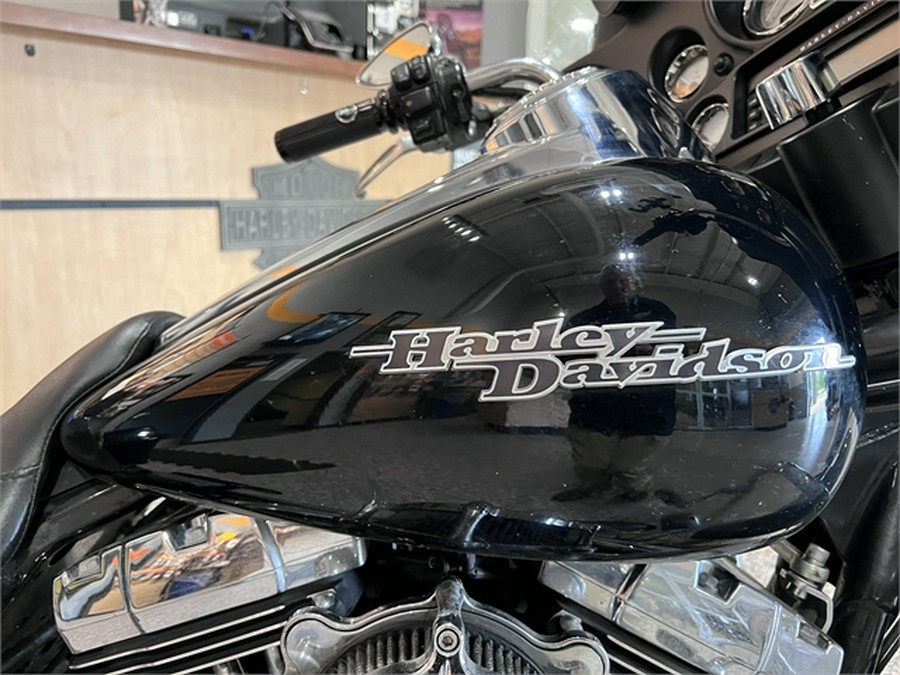 2013 Harley-Davidson Street Glide FLHX 26,084 Miles Vivid Black