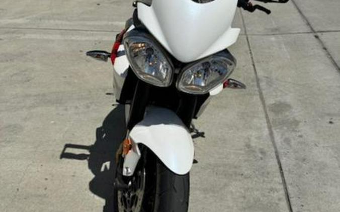 2014 Triumph STREET TRIPLE R