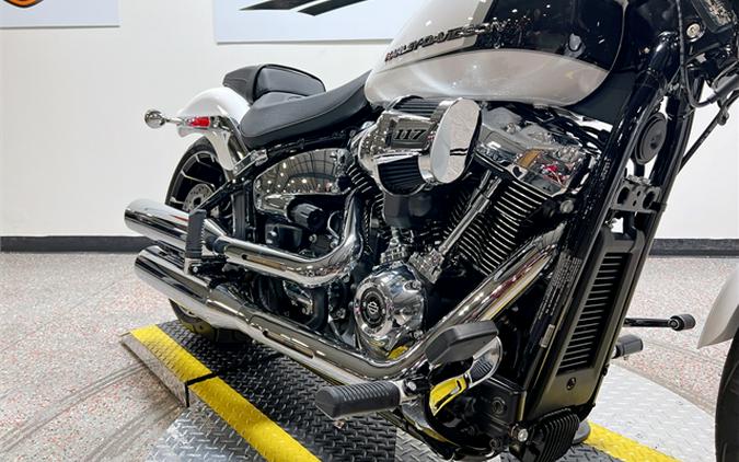 2024 Harley-Davidson Breakout FXBR White Onyx Pearl