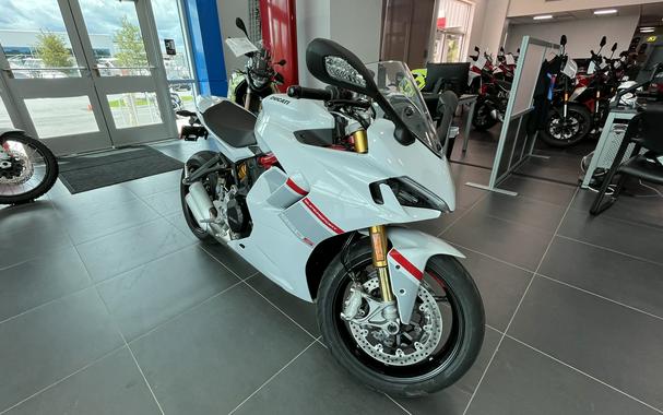 2024 Ducati SuperSport