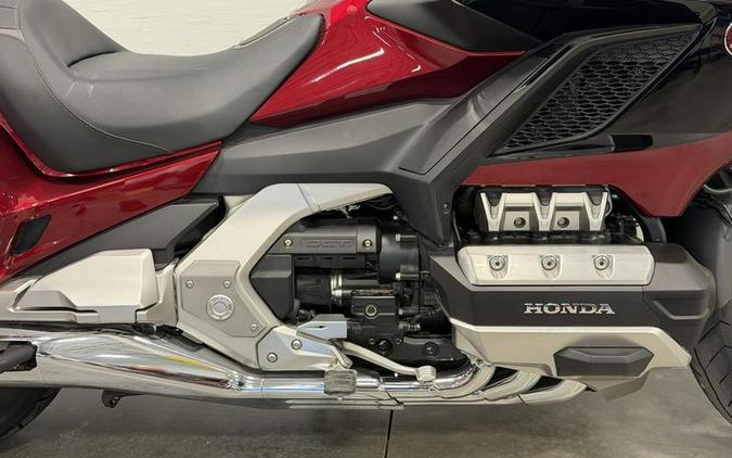 2018 Honda® Gold Wing Tour Airbag Automatic DCT