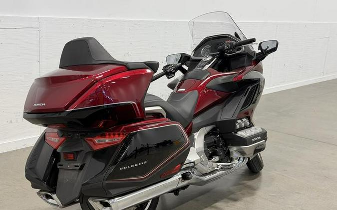 2018 Honda® Gold Wing Tour Airbag Automatic DCT