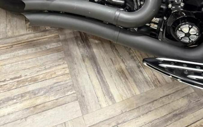 2016 Harley-Davidson® FLSS - Softail Slim® S