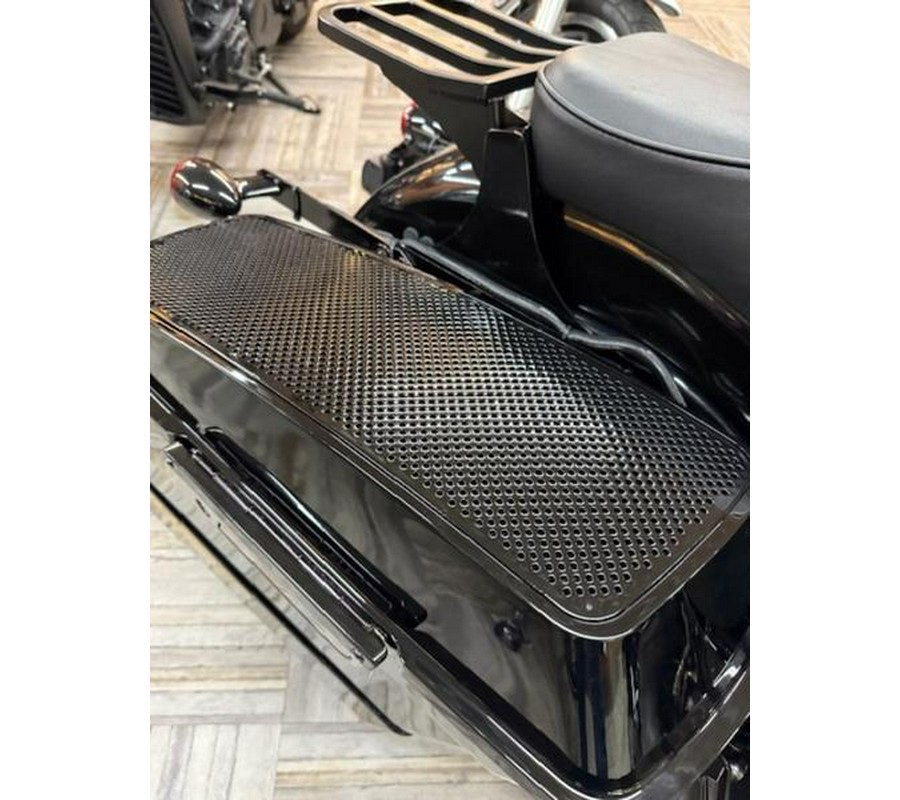 2016 Harley-Davidson® FLSS - Softail Slim® S