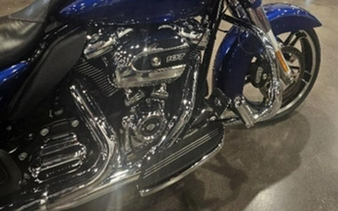 2017 Harley-Davidson Street Glide FLHXS - Special