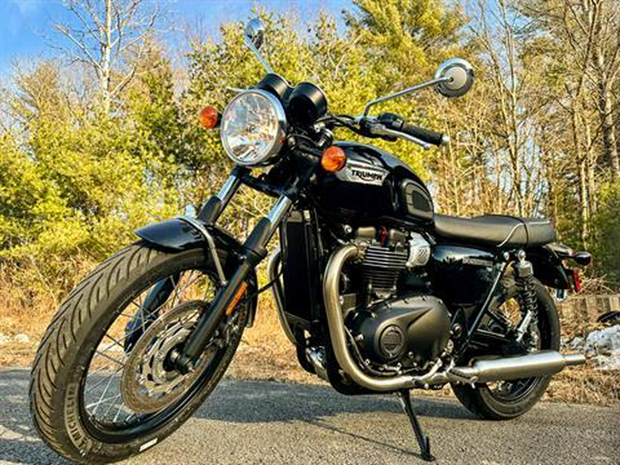 2024 Triumph Bonneville T100