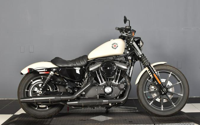 2022 Harley-Davidson Iron 883 Review [Air-Cooled Sportster]