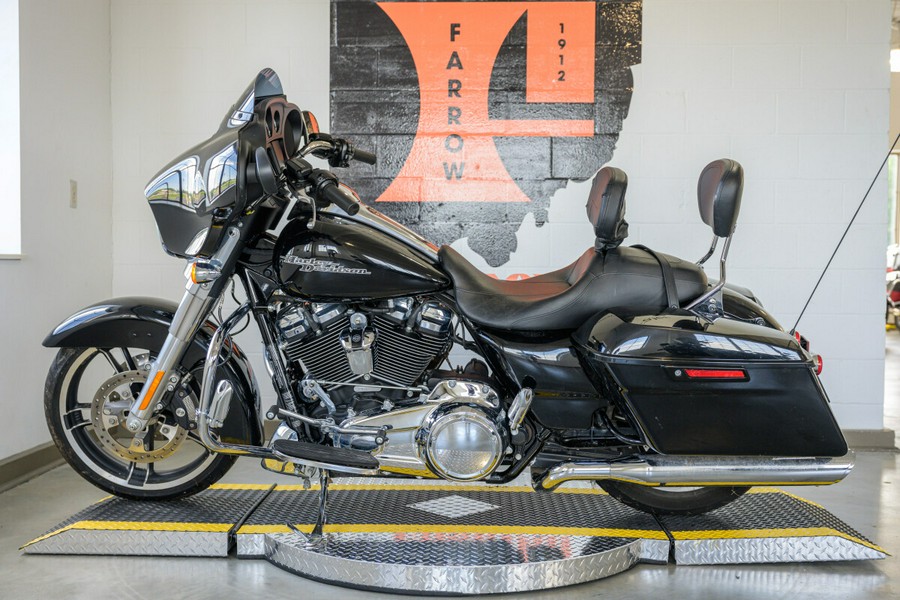 2019 Harley-Davidson Street Glide Grand American Touring FLHX