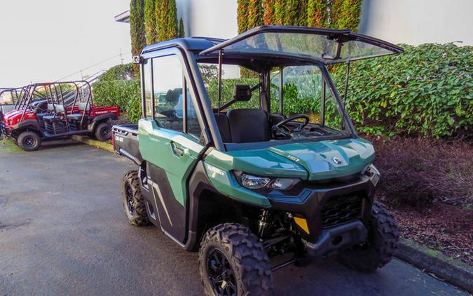 2025 Can-Am Defender DPS HD7 Compass Green