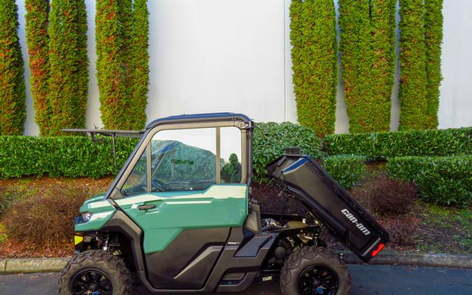 2025 Can-Am Defender DPS HD7 Compass Green