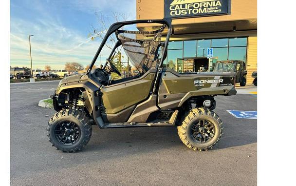 2025 Honda Pioneer 1000 Deluxe