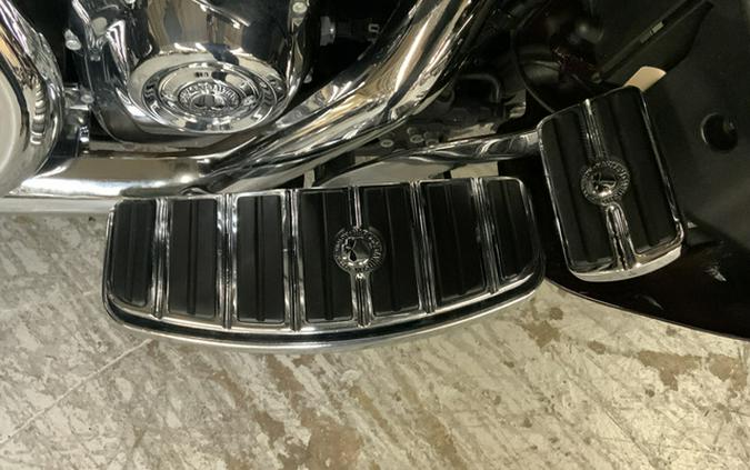 2022 Harley-Davidson FLHTCUTG TRI GLIDE