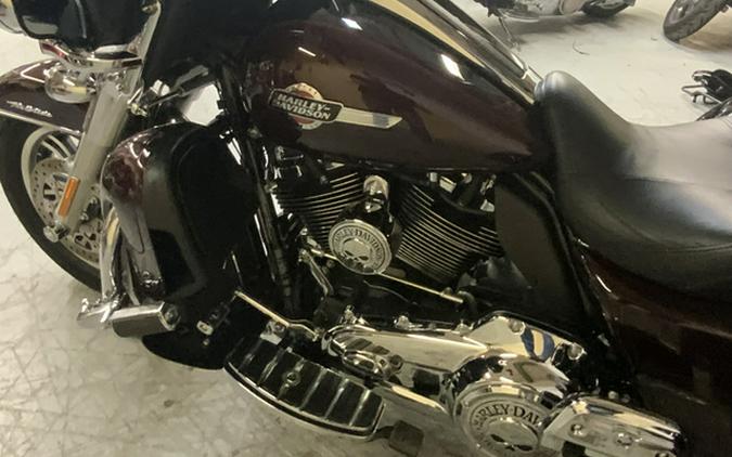 2022 Harley-Davidson FLHTCUTG TRI GLIDE