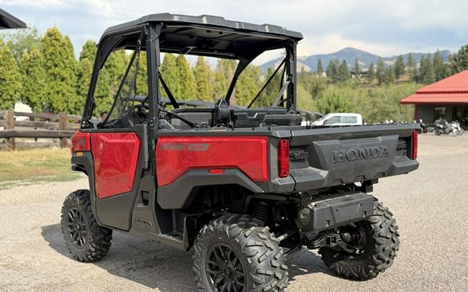 2026 Honda Pioneer 1000 Deluxe