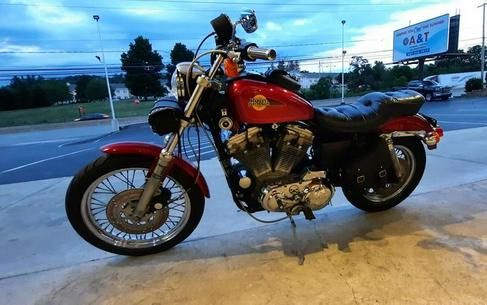 1994 Harley-Davidson® XLH883 - Sportster® 833®