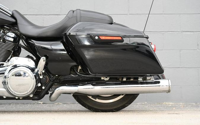 2017 Harley-Davidson® FLHXS - Street Glide® Special