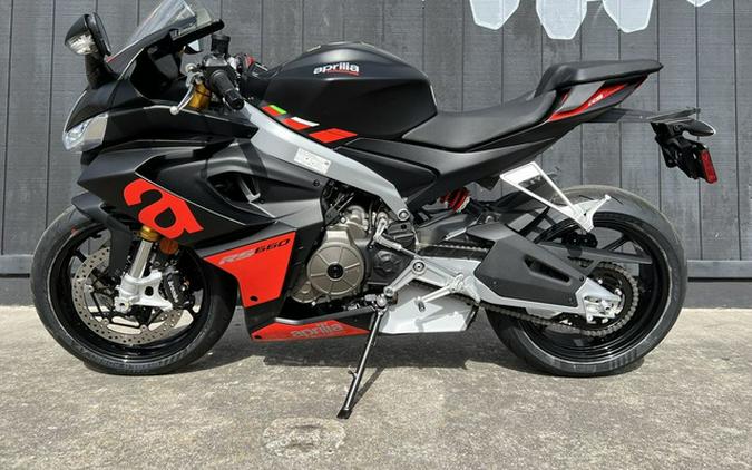 2024 Aprilia RS 660