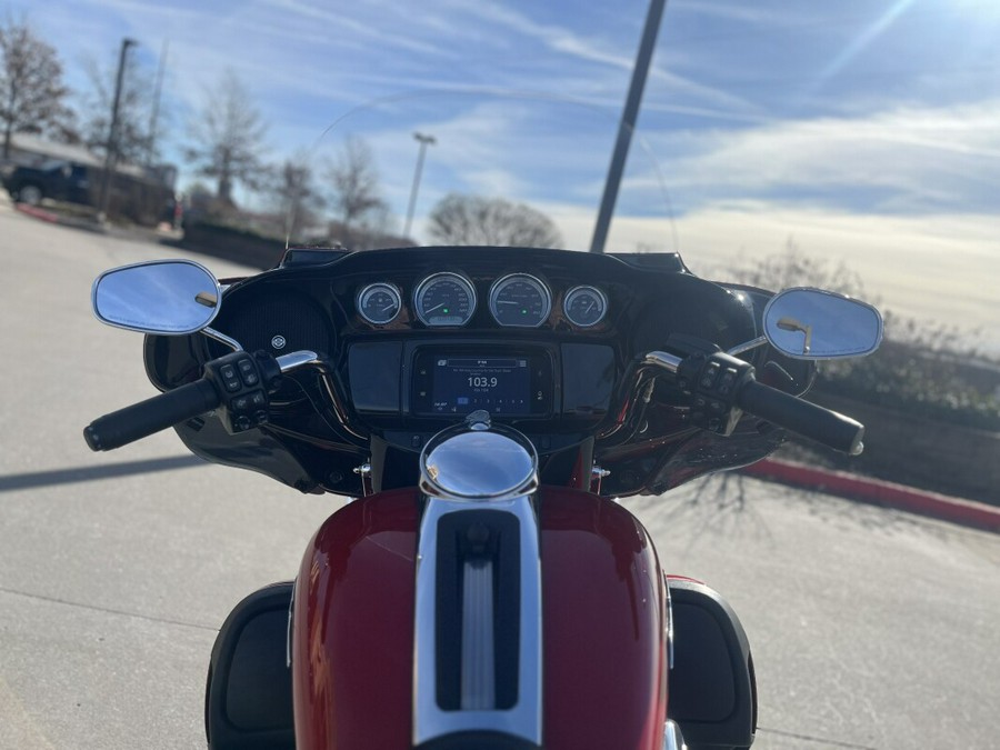 2023 Harley-Davidson® Ultra Limited FLHTK Redline Red