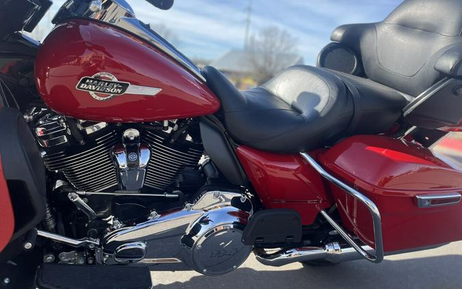 2023 Harley-Davidson® Ultra Limited FLHTK Redline Red