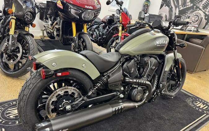 2026 Indian Motorcycle® Scout® Bobber Limited +Tech Moss Green Smoke