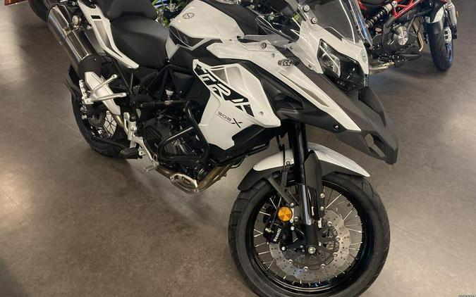 2021 Benelli TRK502X Review (14 Fast Facts for Adventure Touring)