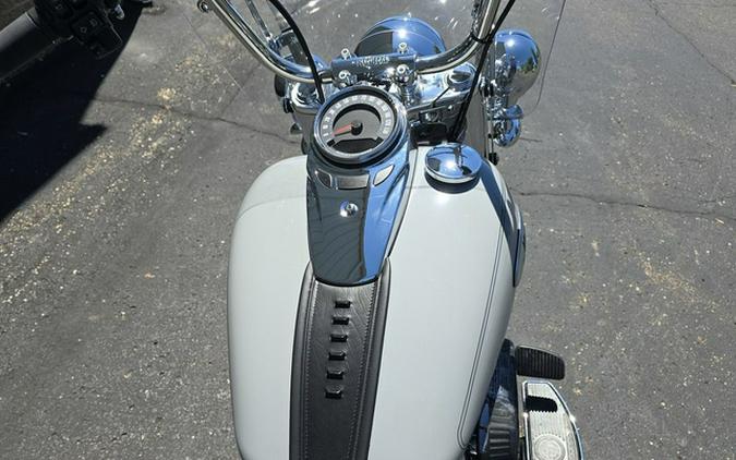 2024 Harley-Davidson Softail FLHCS - Heritage Classic