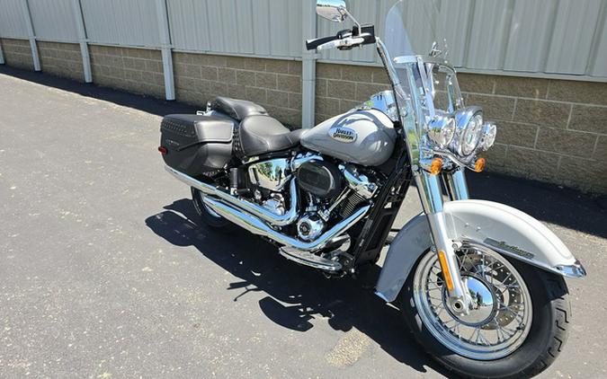 2024 Harley-Davidson Softail FLHCS - Heritage Classic