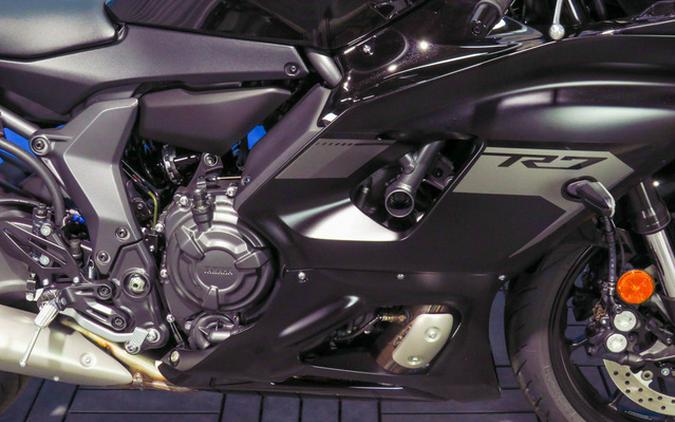 2025 Yamaha YZF R7
