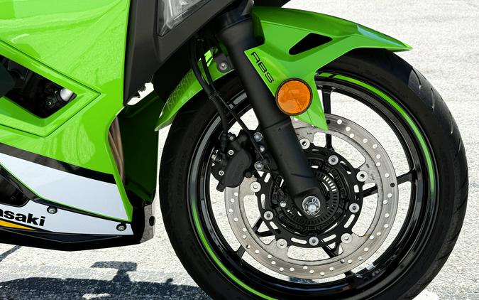 2025 Kawasaki Ninja 500 KRT Edition SE ABS