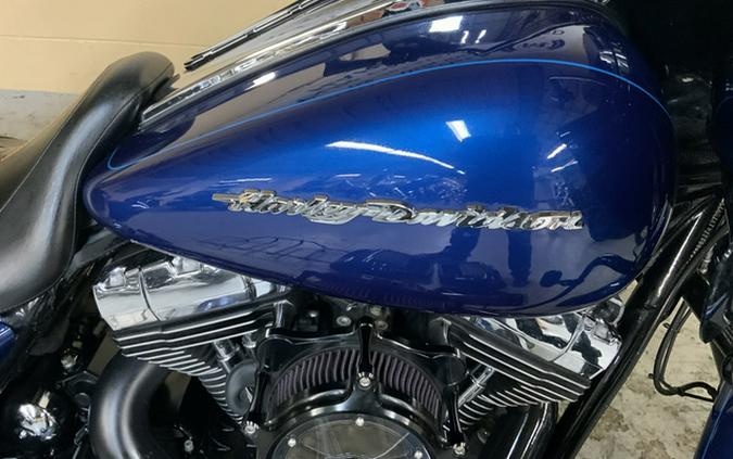 2016 Harley-Davidson FLTRXS Road Glide Special