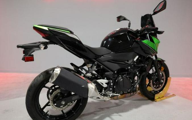 2022 Kawasaki Z400 ABS