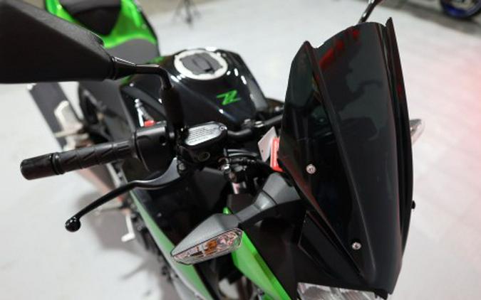 2022 Kawasaki Z400 ABS