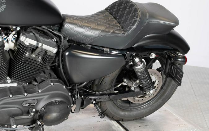 2022 Harley-Davidson Iron 883 XL883N