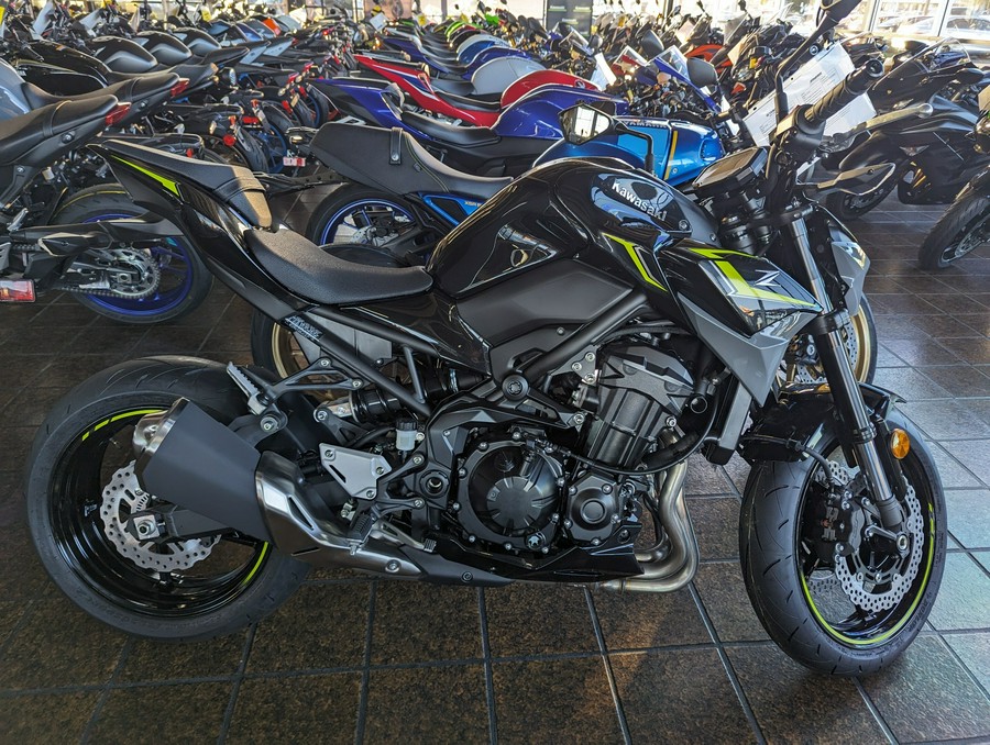 2024 Kawasaki Z900 ABS