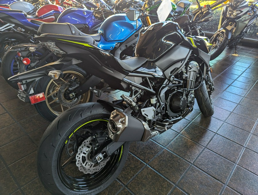 2024 Kawasaki Z900 ABS