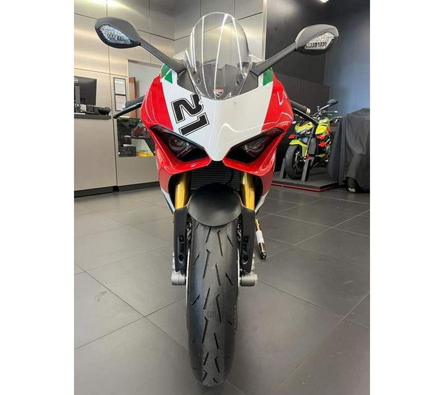 2025 Ducati Panigale V2 Bayliss 1st Championship Livery