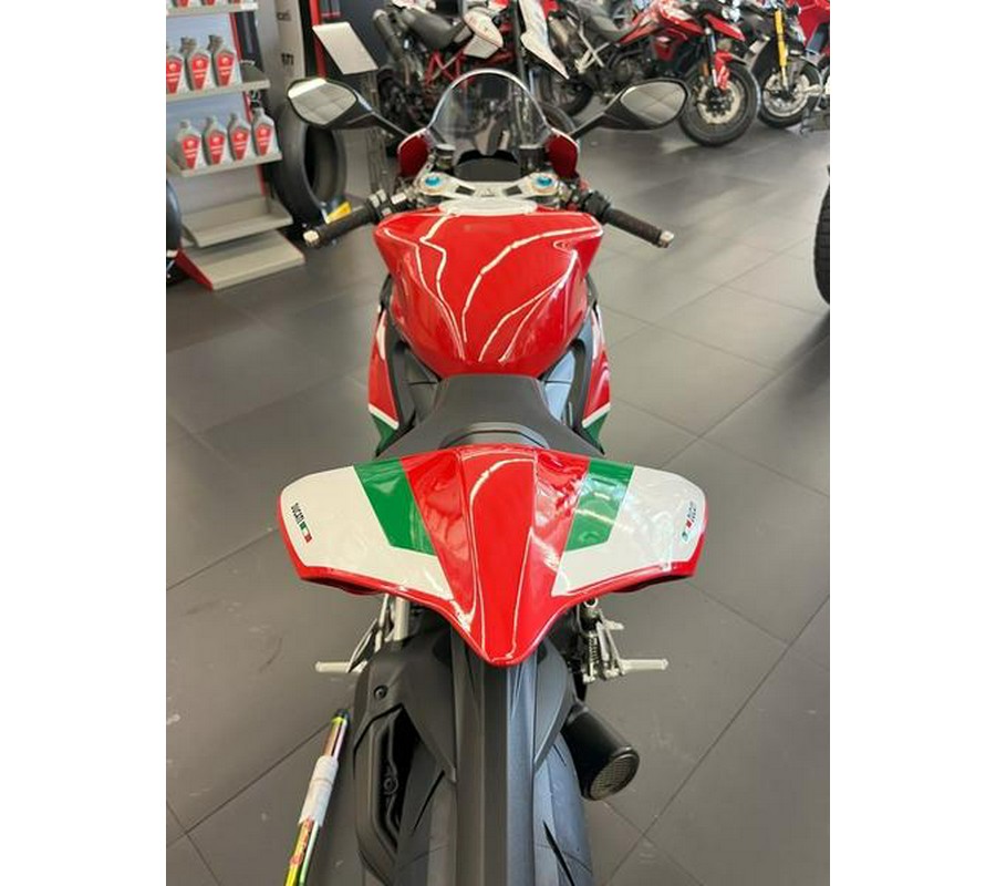 2025 Ducati Panigale V2 Bayliss 1st Championship Livery