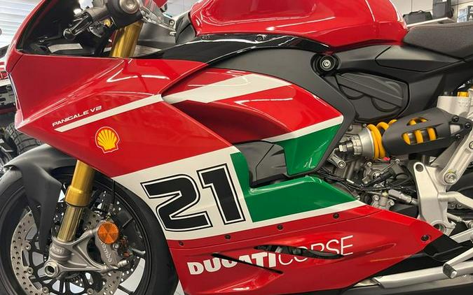 2025 Ducati Panigale V2 Bayliss 1st Championship Livery