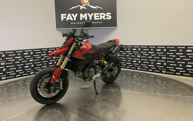 2026 DUCATI HYPERMOTARD V2 - 3207D
