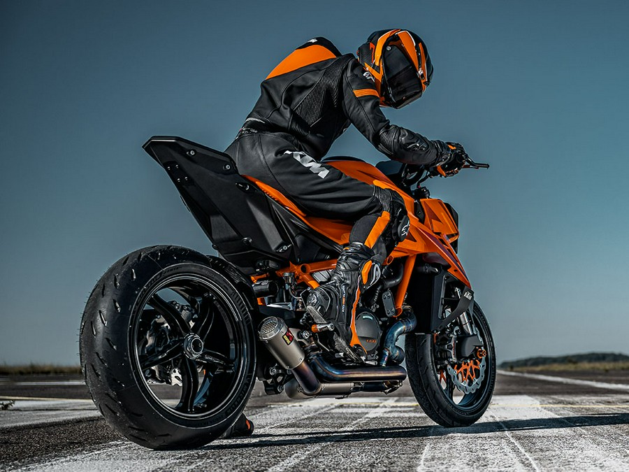 2026 KTM 1390 Super Duke R EVO