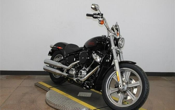 2023 Harley-Davidson Softail Standard Vivid Black