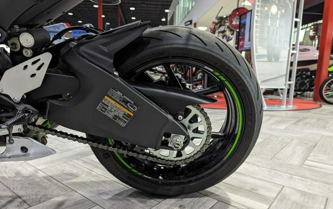 2021 Kawasaki Ninja ZX-6R ABS KRT Edition