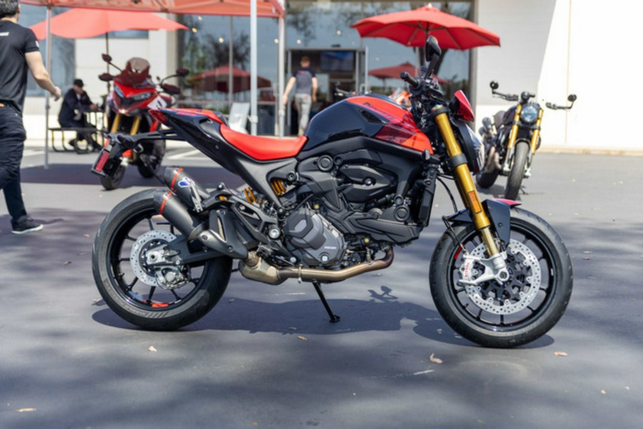 2025 Ducati Monster SP